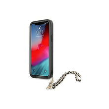 Carregar imagem no visualizador da galeria, Capa de Smartphone Guess Saffiano Chain Apple iPhone 12/ 12 Pro Preta